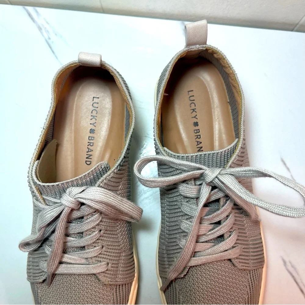 Lucky Brand Laddix Women's Sz 8.5 Shoes Beige Knit Ribbed Casual Lace Up Sneaker